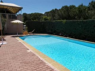 Ibis Budget Cannes Мужен Екстериор снимка